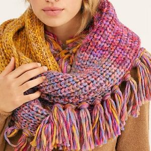 🍭NWT Free People Confetti Knit Infinity Scarf🍭